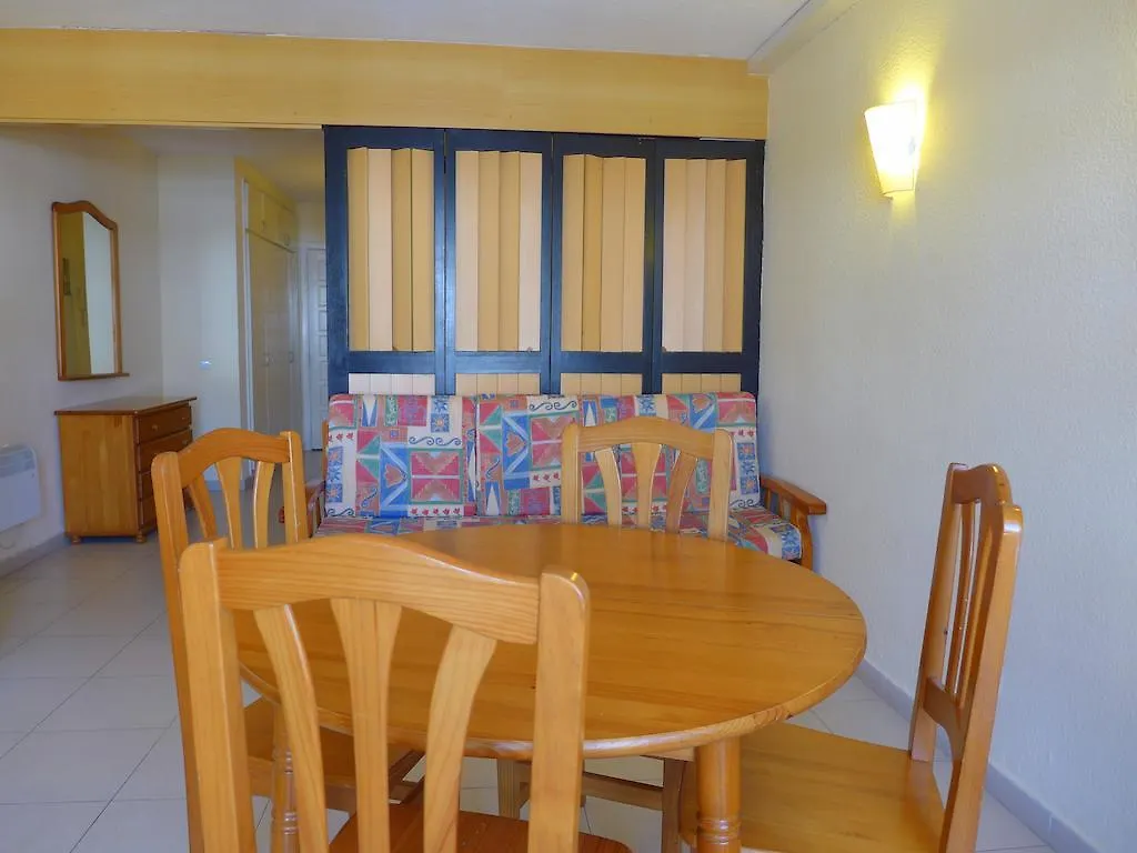 Rentalmar Alboran Apartments Σαλού