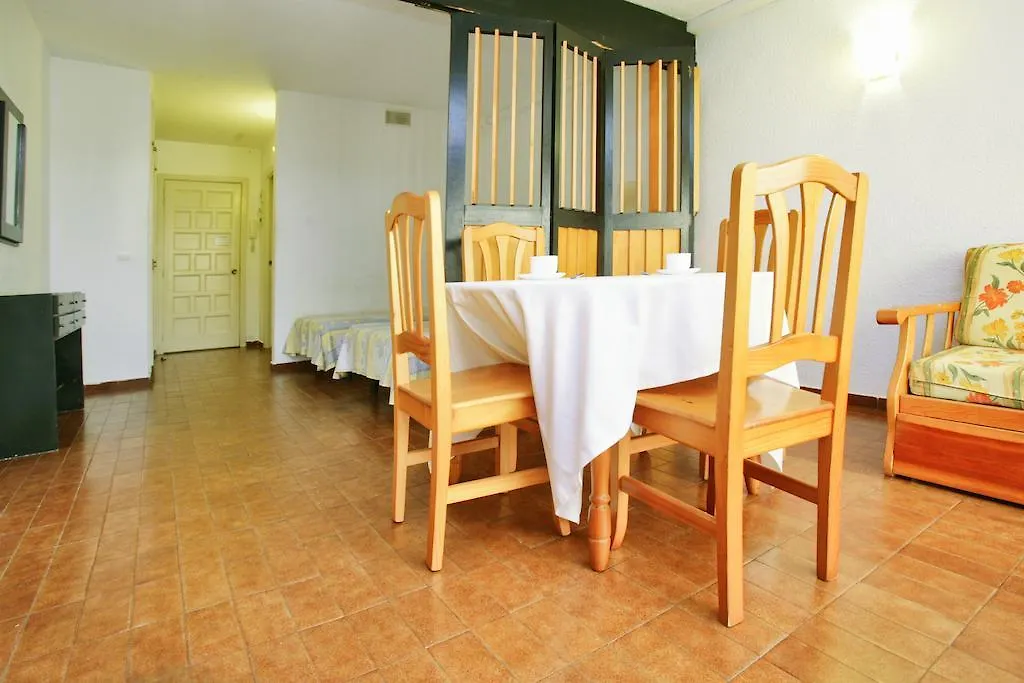 Rentalmar Alboran Apartments Σαλού