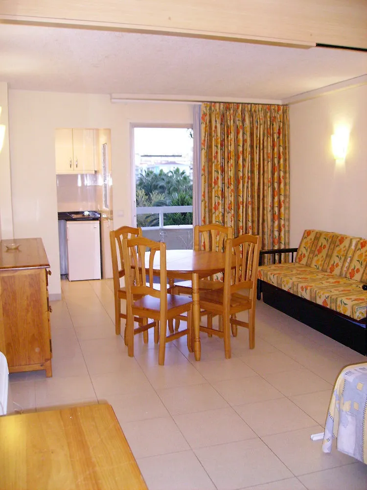 Rentalmar Alboran Apartments Σαλού